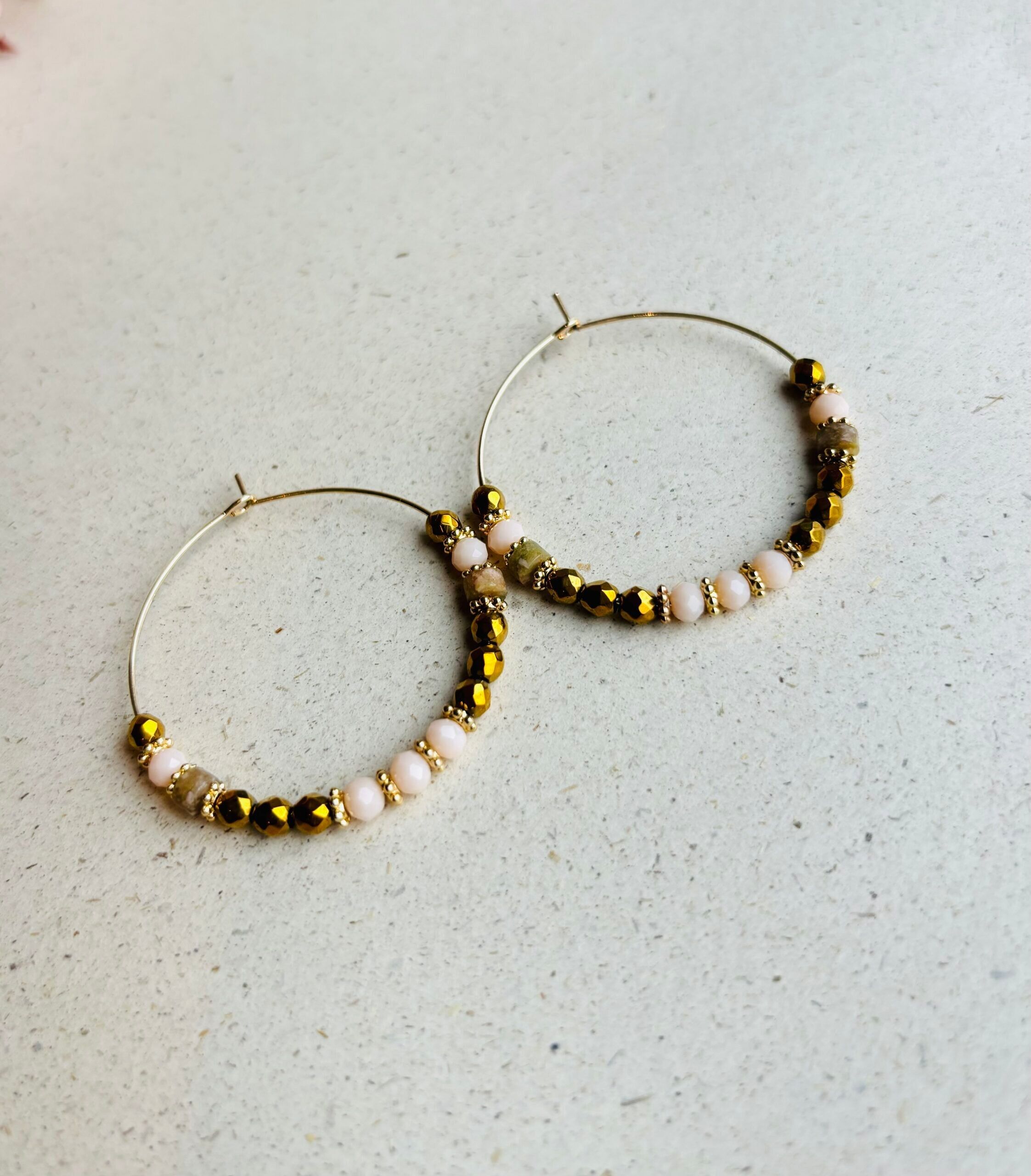 Orecchini JENA color nudo