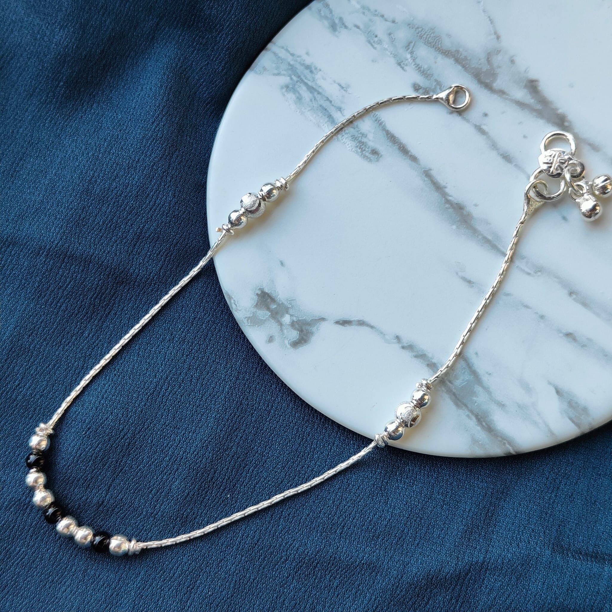 Tobillera de plata esterlina con cuentas negras Summer Indie Boho Payal