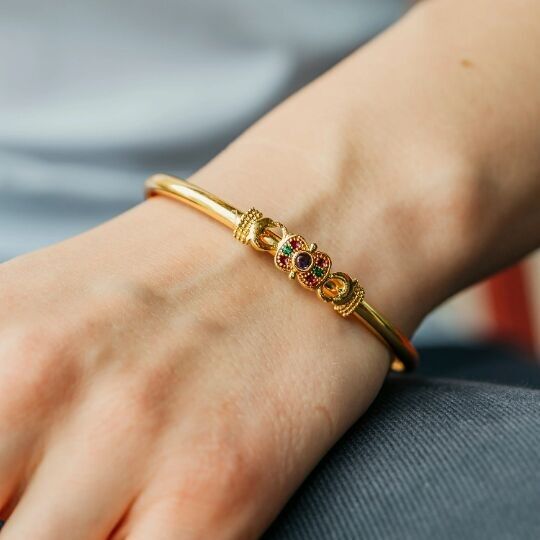 Brazalete de latón esmaltado floral plano indio ligero étnico apilable boda brazalete