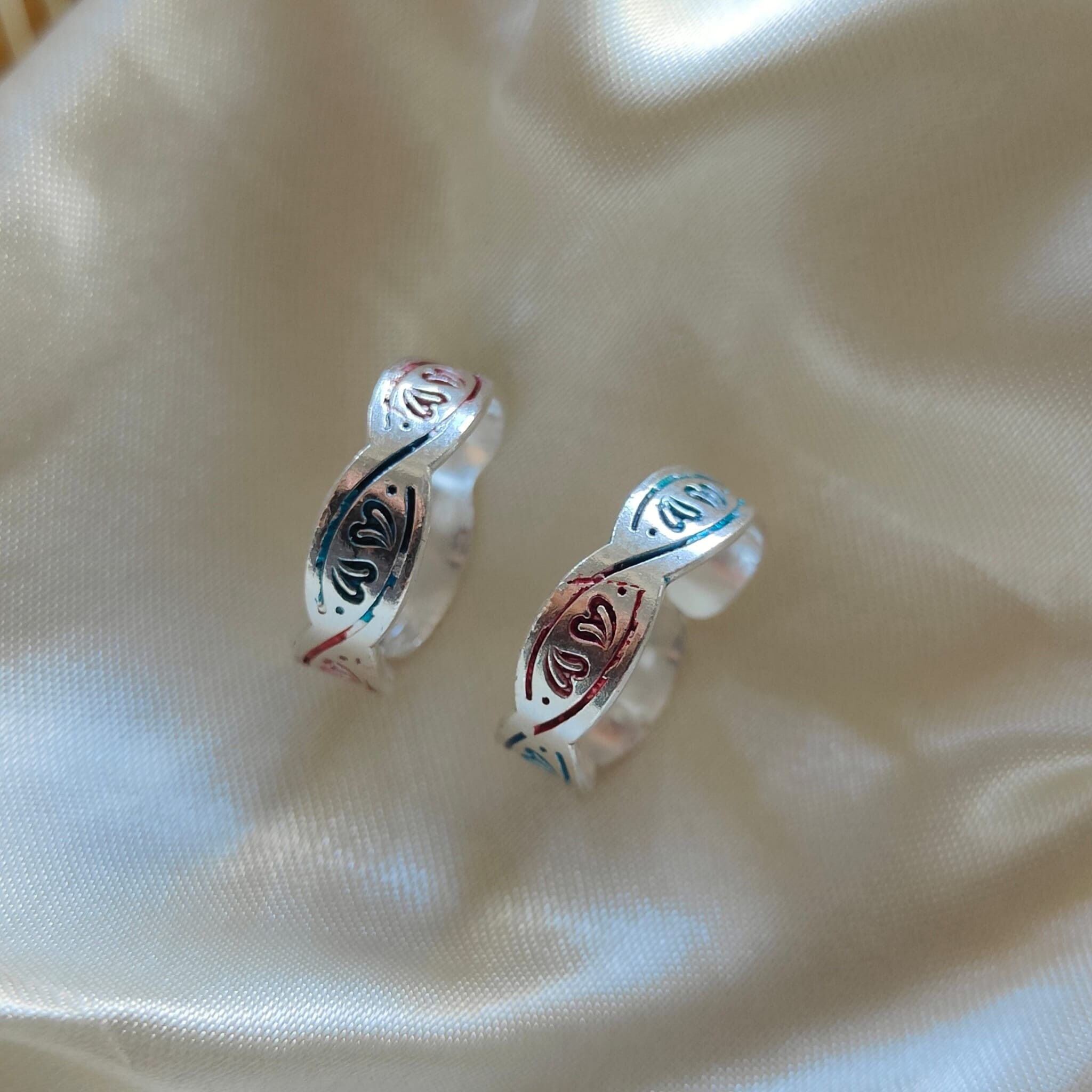 Silver Colourful DNA Muslim Band Boho Midi Band Dainty Adjustable Toe Ring