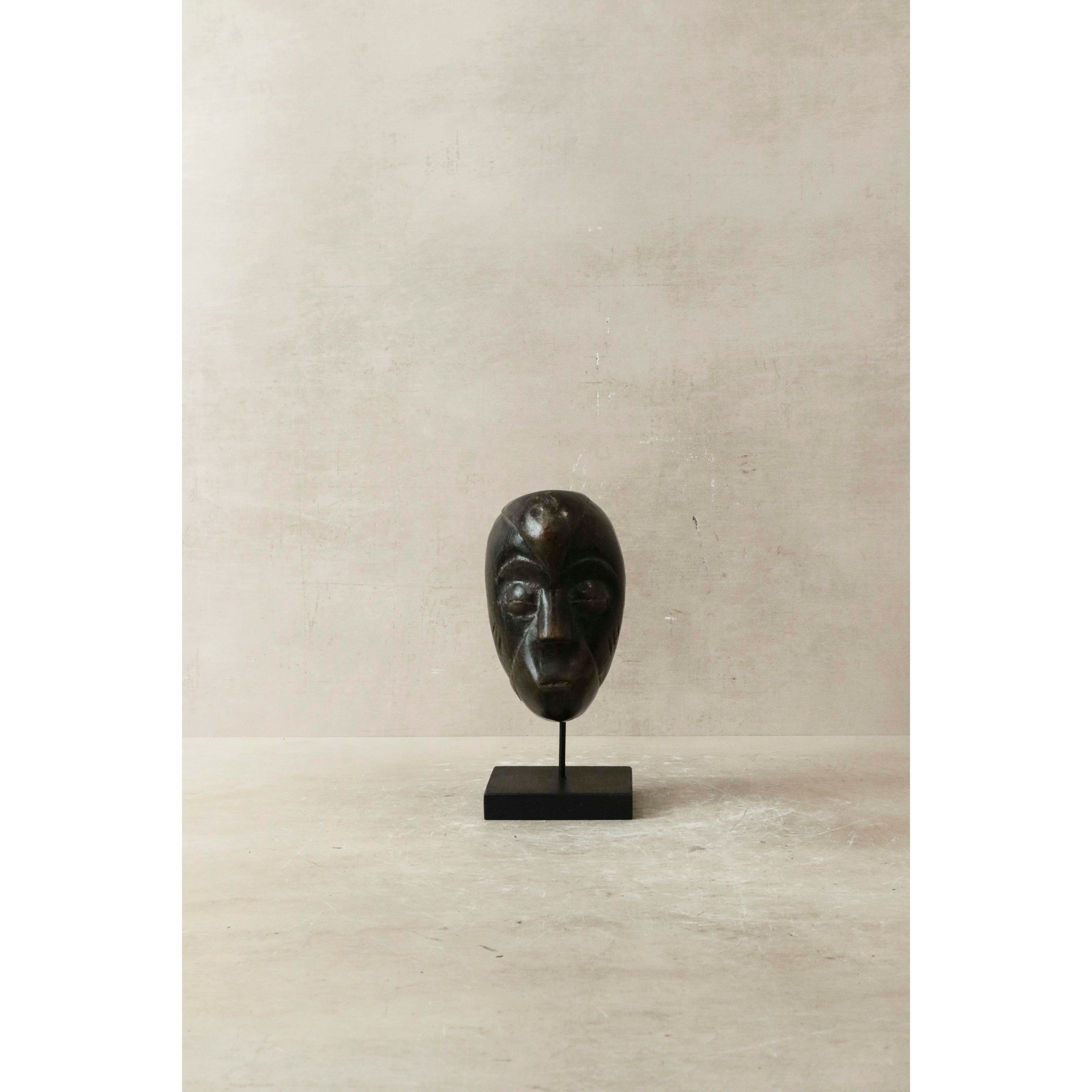 Masque africain sculpté à la main petit - 60.03