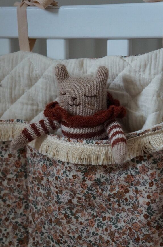 Portaconsolatore con bouquet floreale