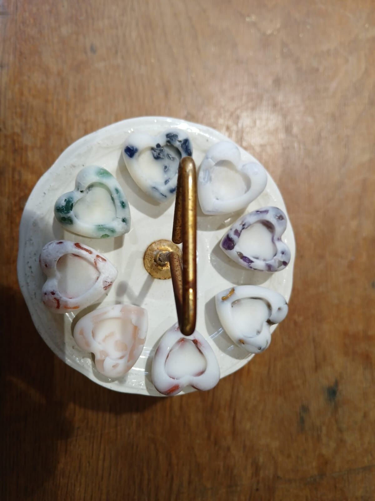 packs of 92 Fondant Hearts