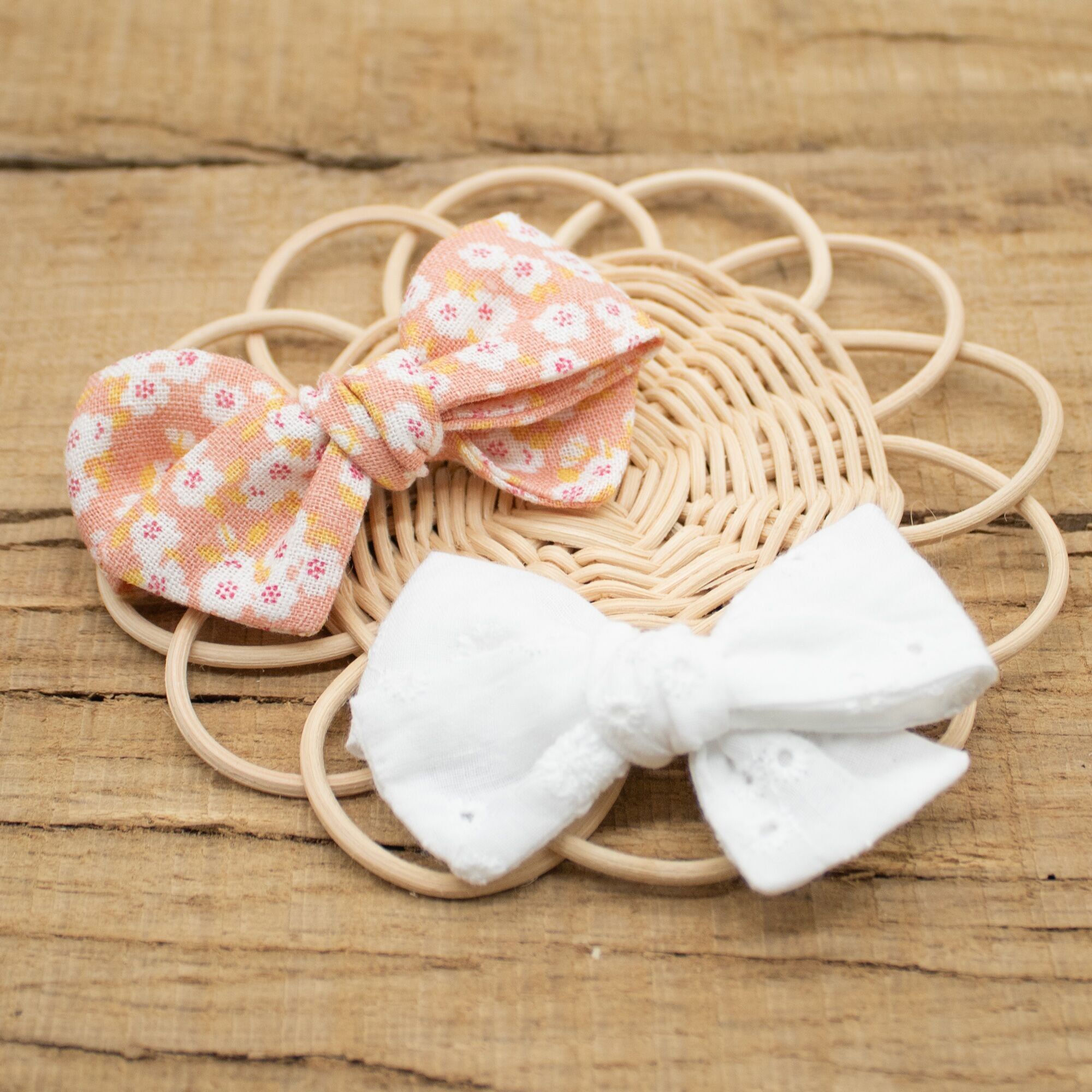 Coral knot and English embroidery duo