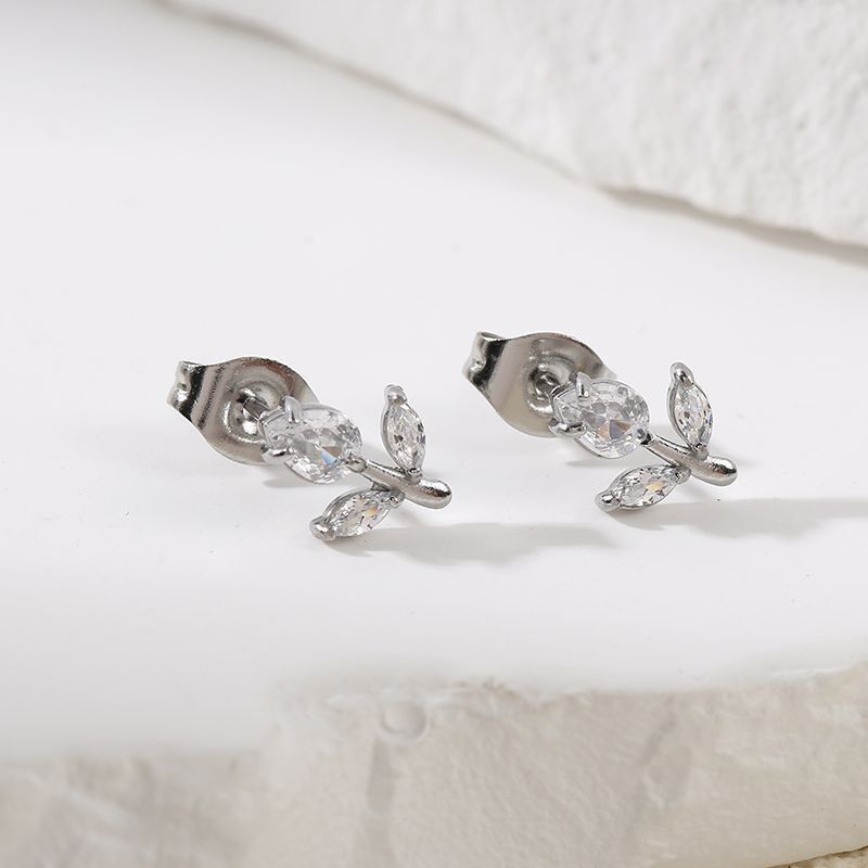 Orecchini Tulipano in Argento tempestati di Strass