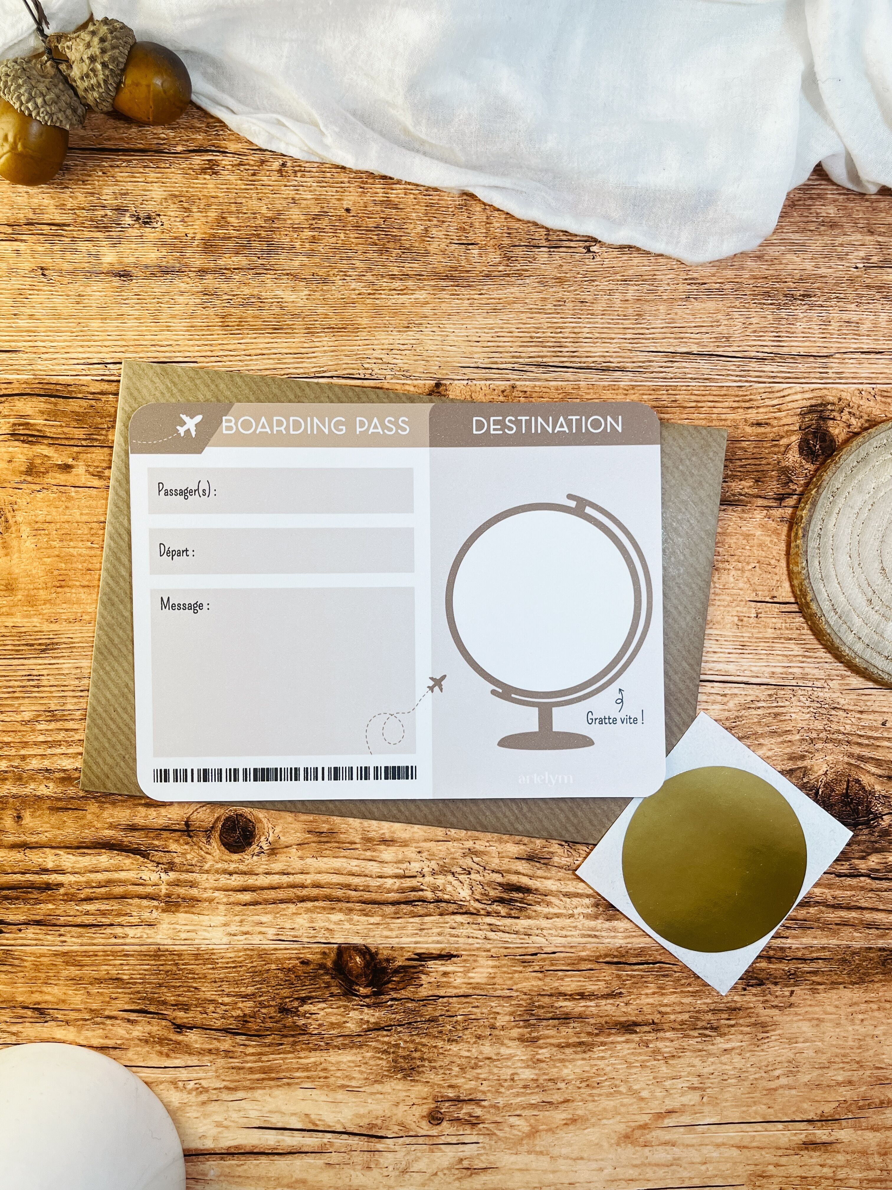 Carte à gratter - Boarding Pass Beige✈️