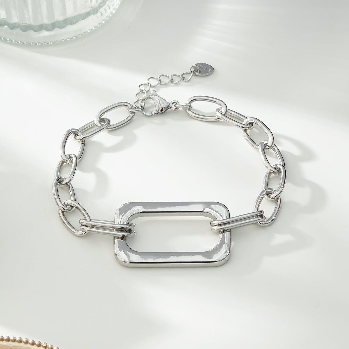 Bracelet Argenté Ajustable Chaîne En Maillons Avec Large Anneau Rectangle