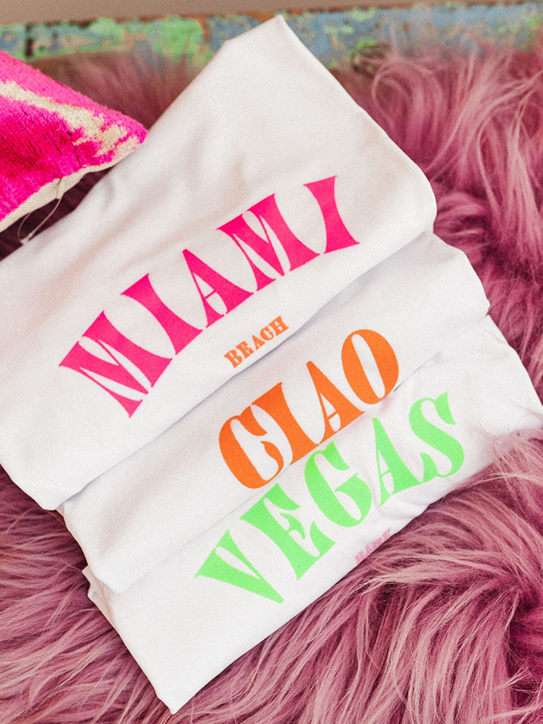 T-shirt Pink Velvet Miami Beach