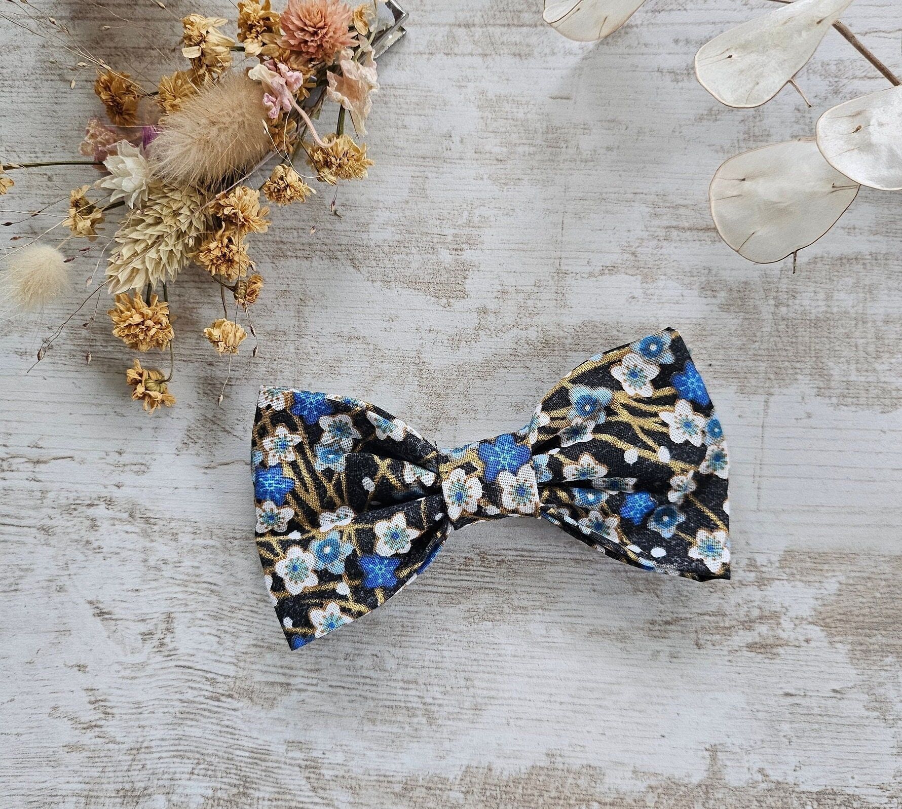 Pajarita libertad negra