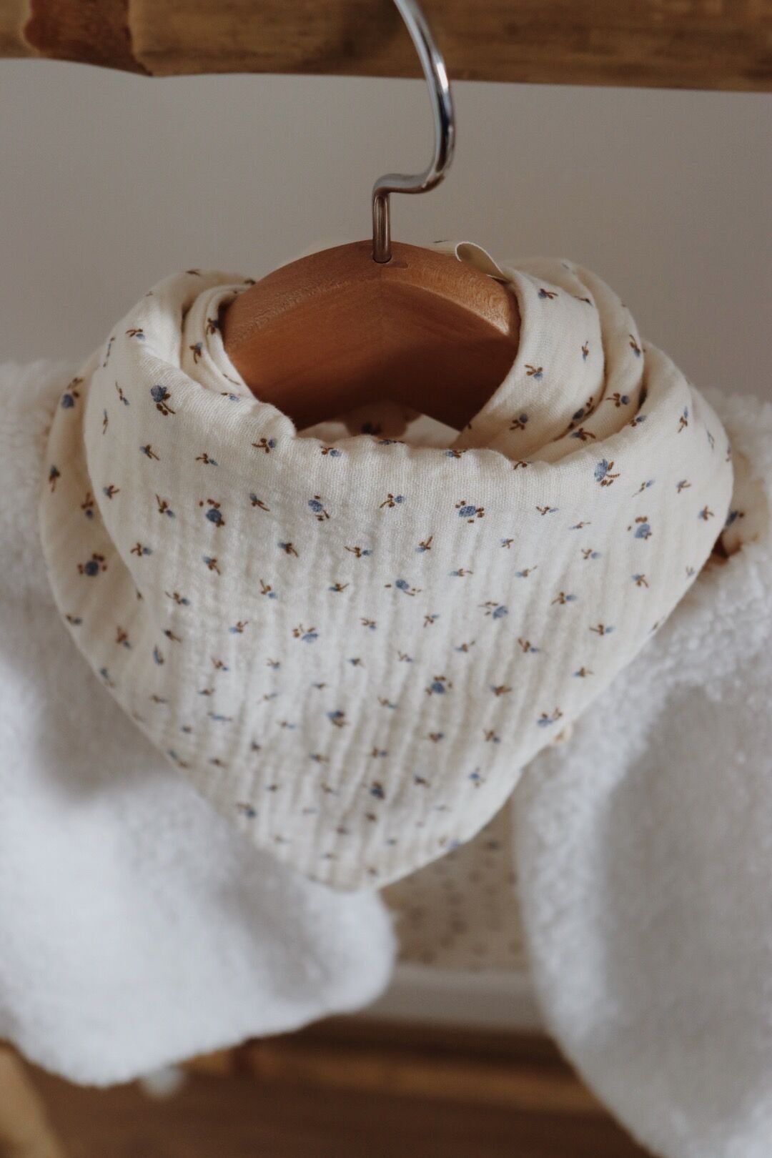 Sciarpe di fiordaliso