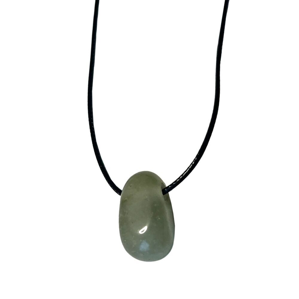 Pendente burattato, cordino nero, avventurina verde