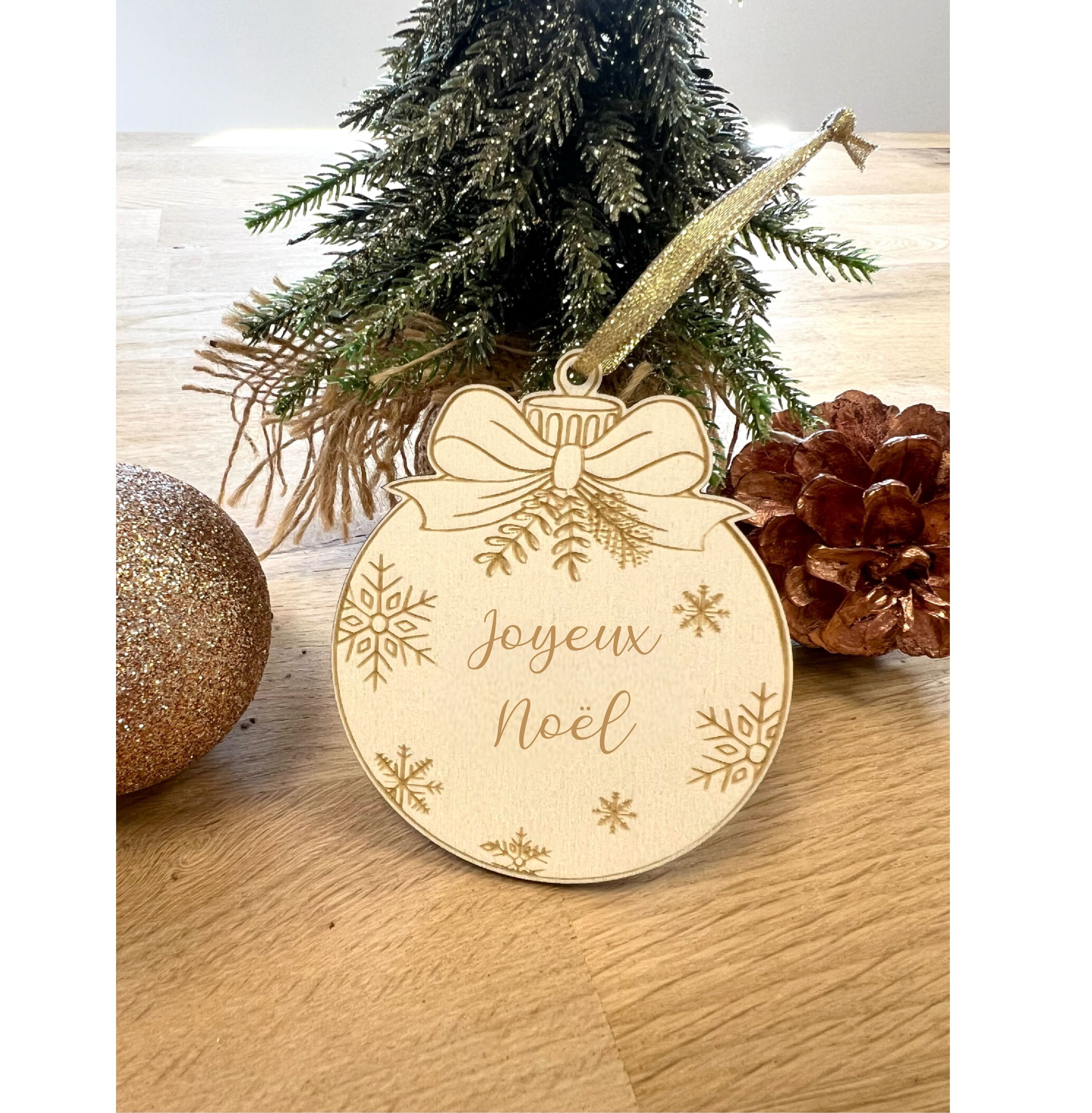 Boule de noël enchantée