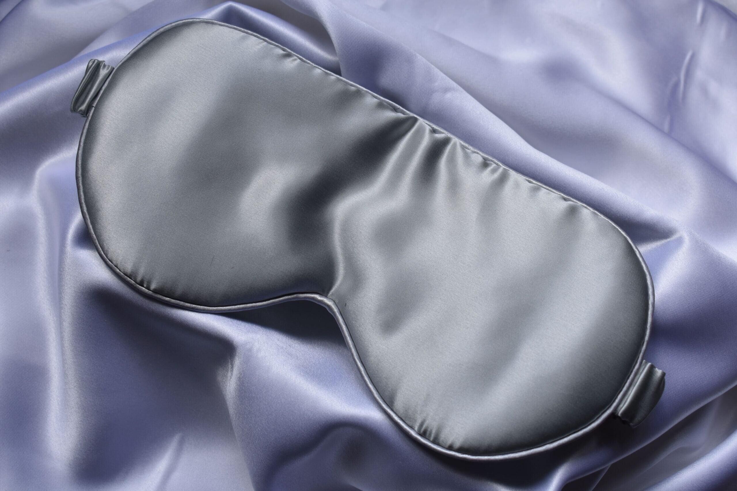 Maschera da notte in seta