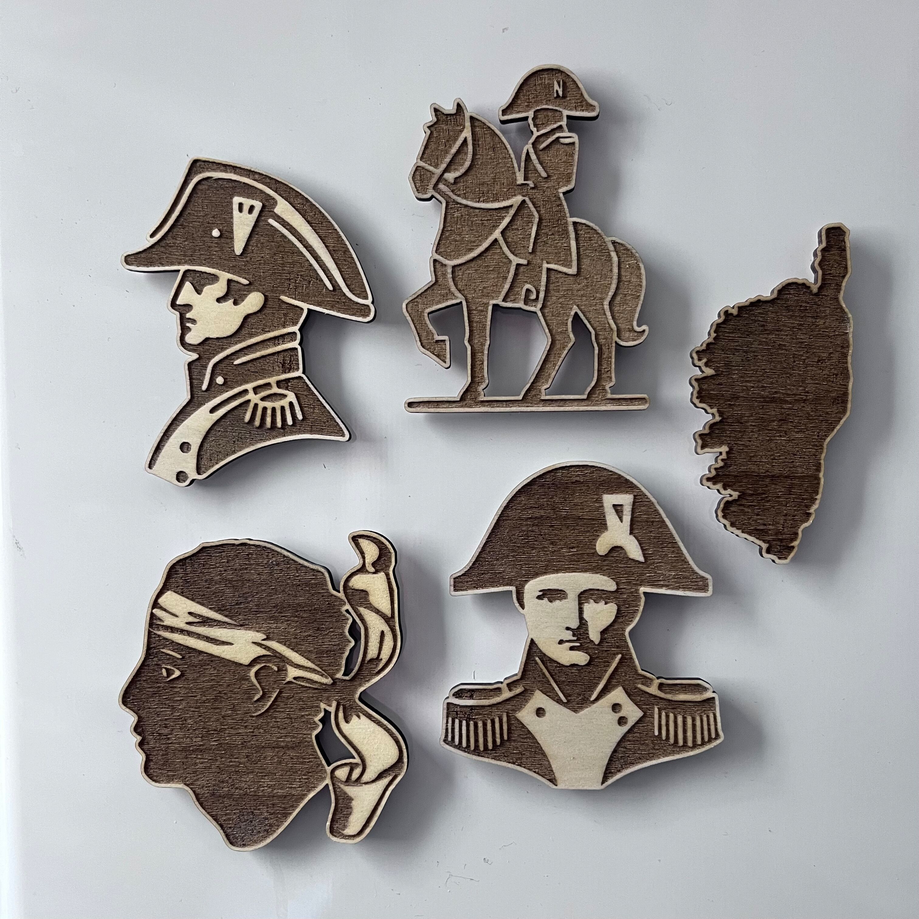 Kühlschrankmagnete aus Holz – Napoleon Bonaparte / Kühlschrankmagnete – Lasergravur