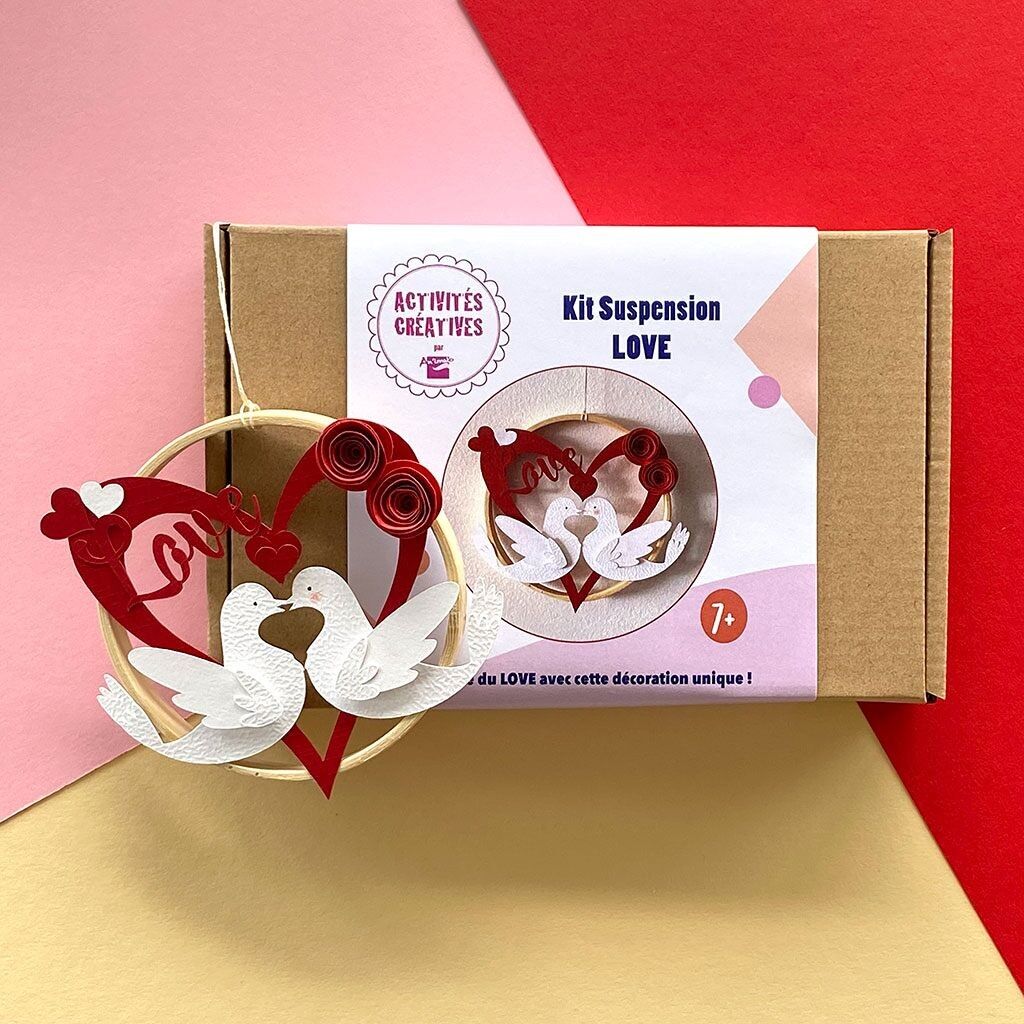 Fai da te - Kit creativo per realizzare - AMORE - su un cerchio di bambù