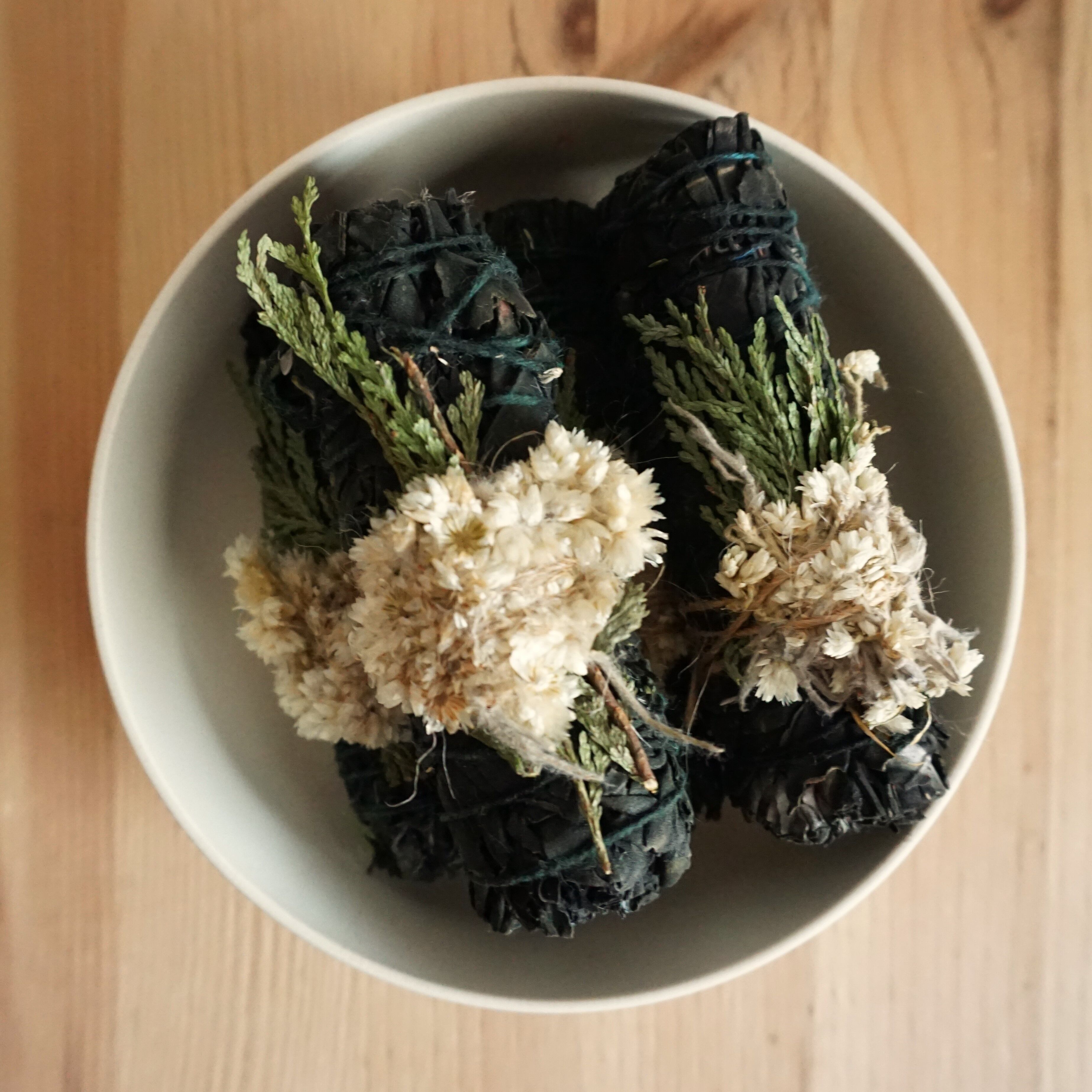 Moonlight Smudge, paquets d'encens de sauge avec cèdre et molène