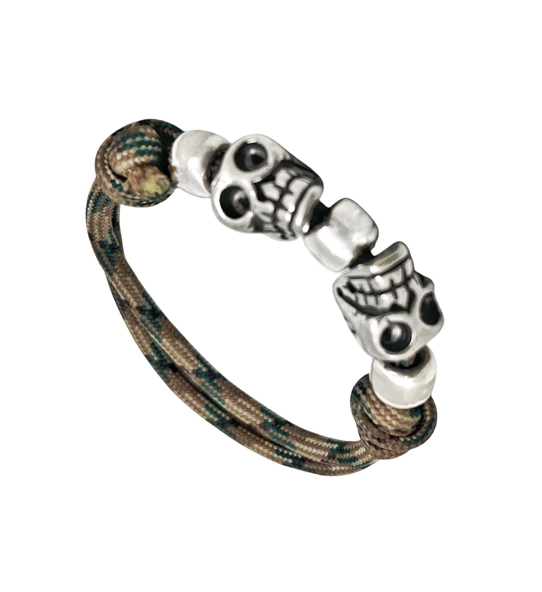 Khakifarbenes Totenkopf-Doppel-Paracord-Armband