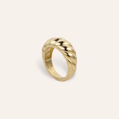 Thea Ring