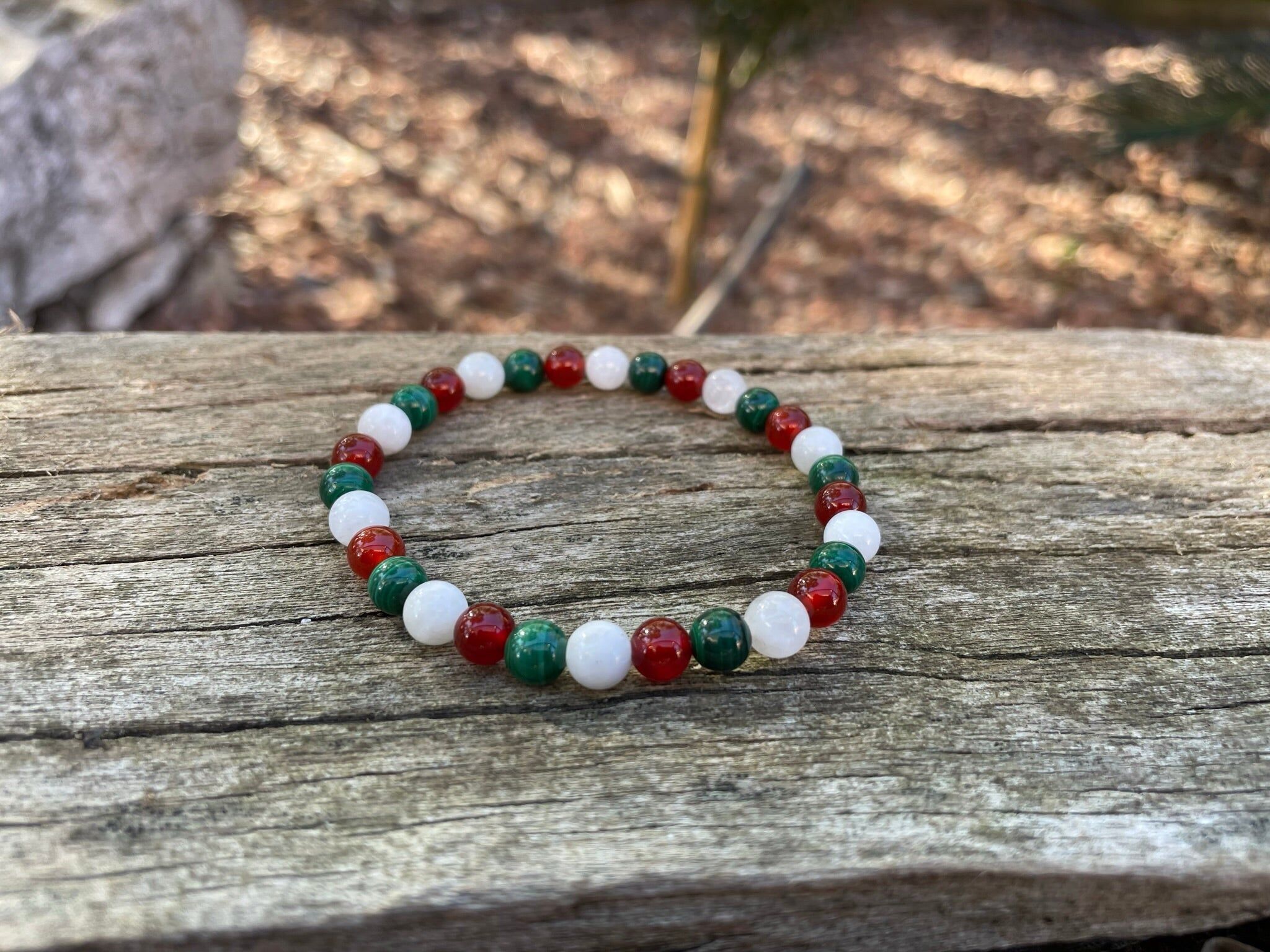 Bracelet spécial Endométriose en Malachite, Pierre de Lune et Cornaline