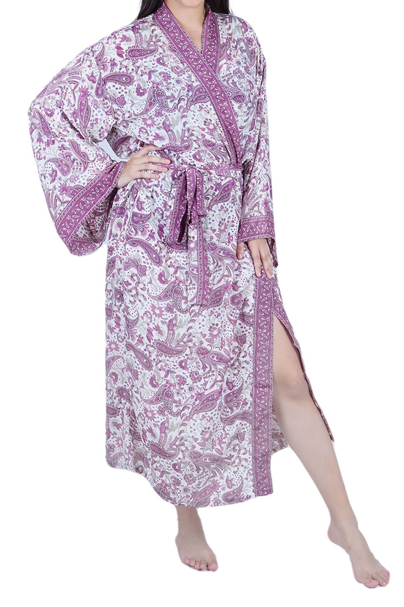 Nueva bata tipo kimono de seda de lujo estilo bohemio con estampado de cachemira morado y blanco