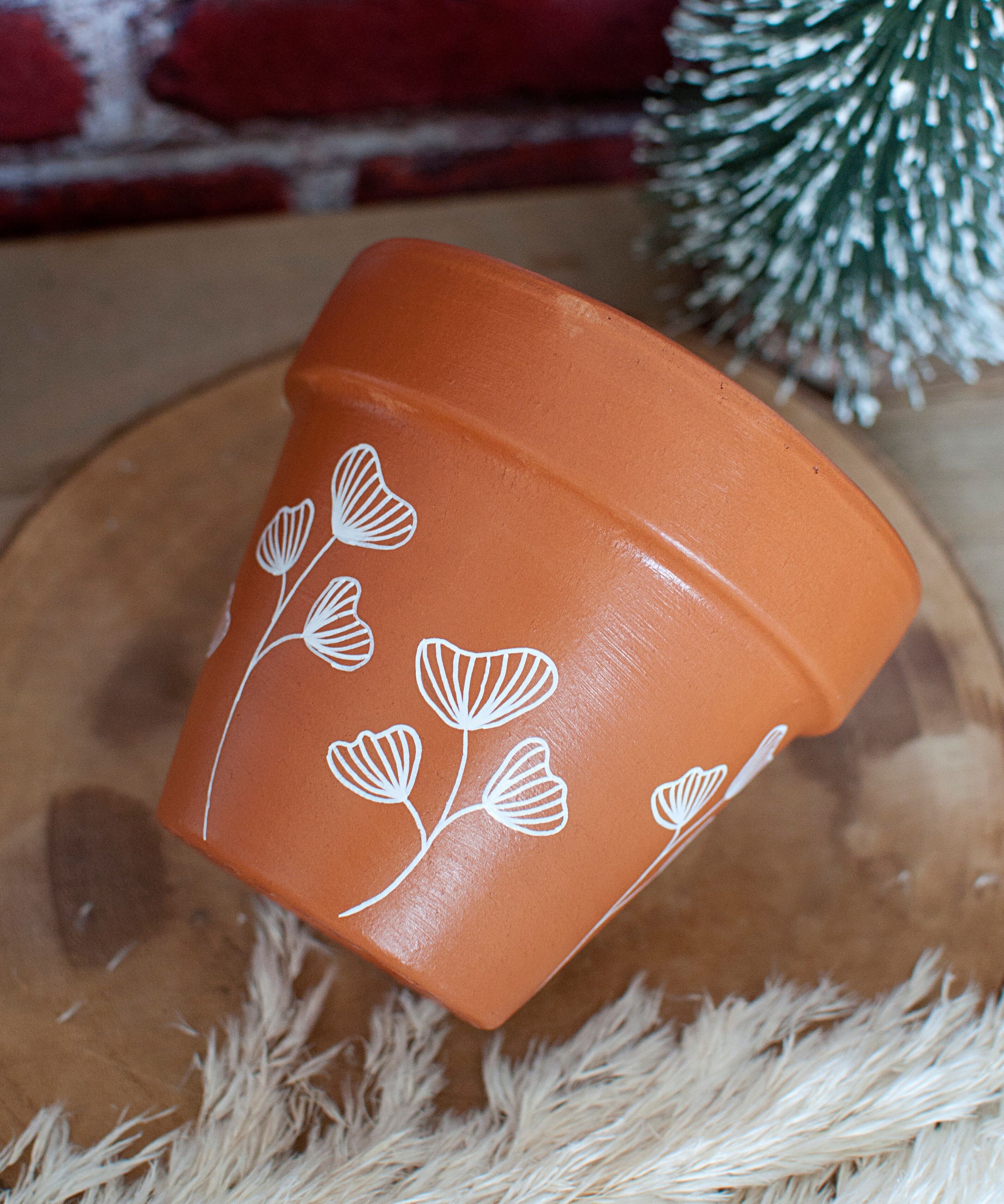 Cache pot / Vaso da fiori in terracotta: Morbidezza floreale