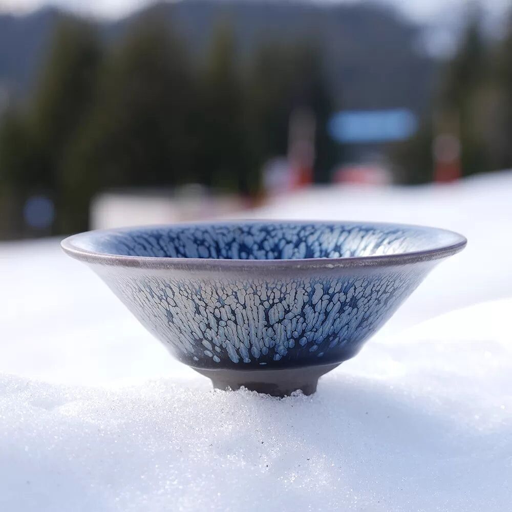 Tenmoku-Schale „Perlen“