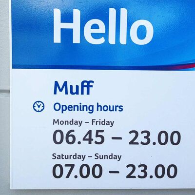Tarjeta de felicitación - Instadom "Hello Muff Petrol Pump - Muff, Condado de Donegal, República de Irlanda"