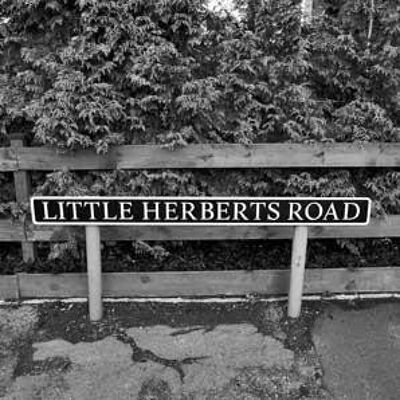 Little Herberts Road - Señal de tráfico Tarjetas de felicitación