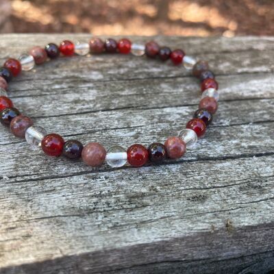 Elastic Bracelet of Lithotherapy Multistone Rock Crystal, Garnet, Carnelian and Red Jasper