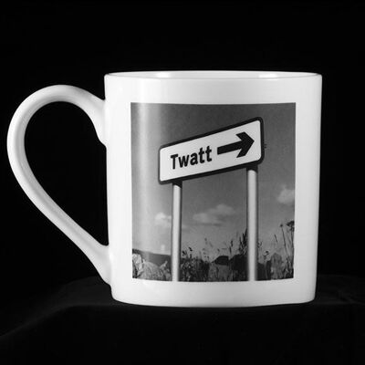 Twatt - Taza grande de porcelana fina de hueso