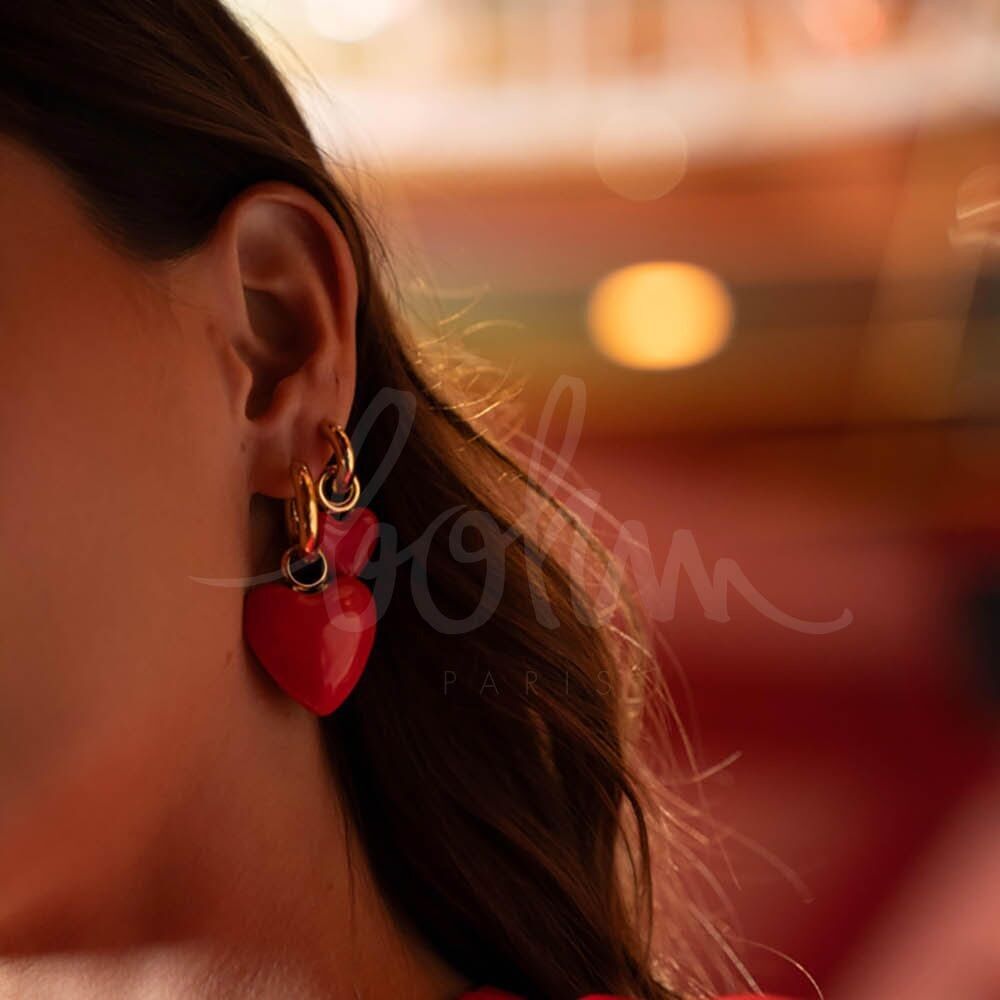 Orecchini a cerchio Raquel - mezzo anello e cuore smaltato