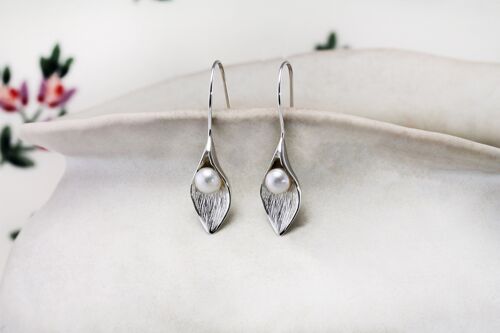 Handmade Silver Calla Lily Drop Earrings with White Pearls
