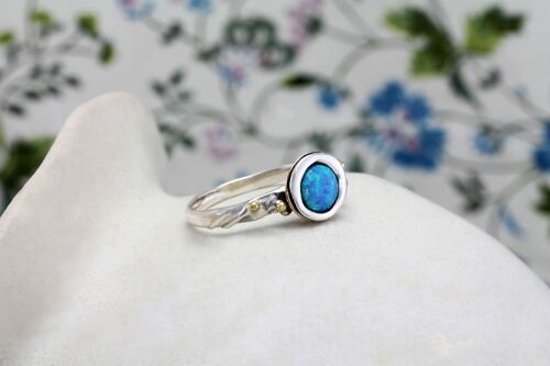 Breathtaking Large Round Silver Blue Opal Ring