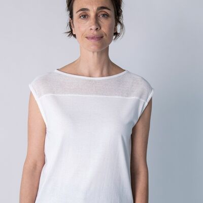 camiseta TARA blanca
