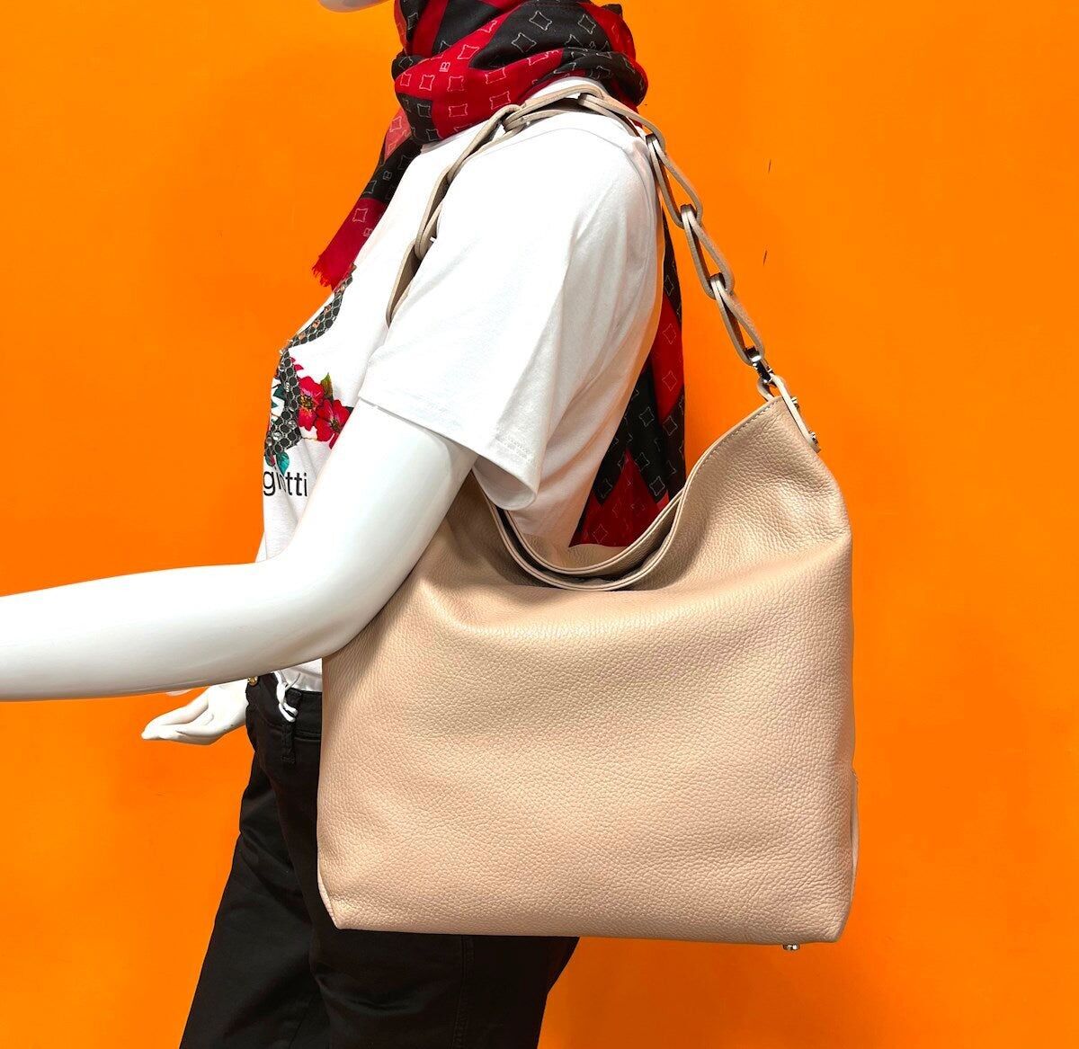 Borsa a tracolla in vera pelle, misura grande, Made in Italy, art. 112420