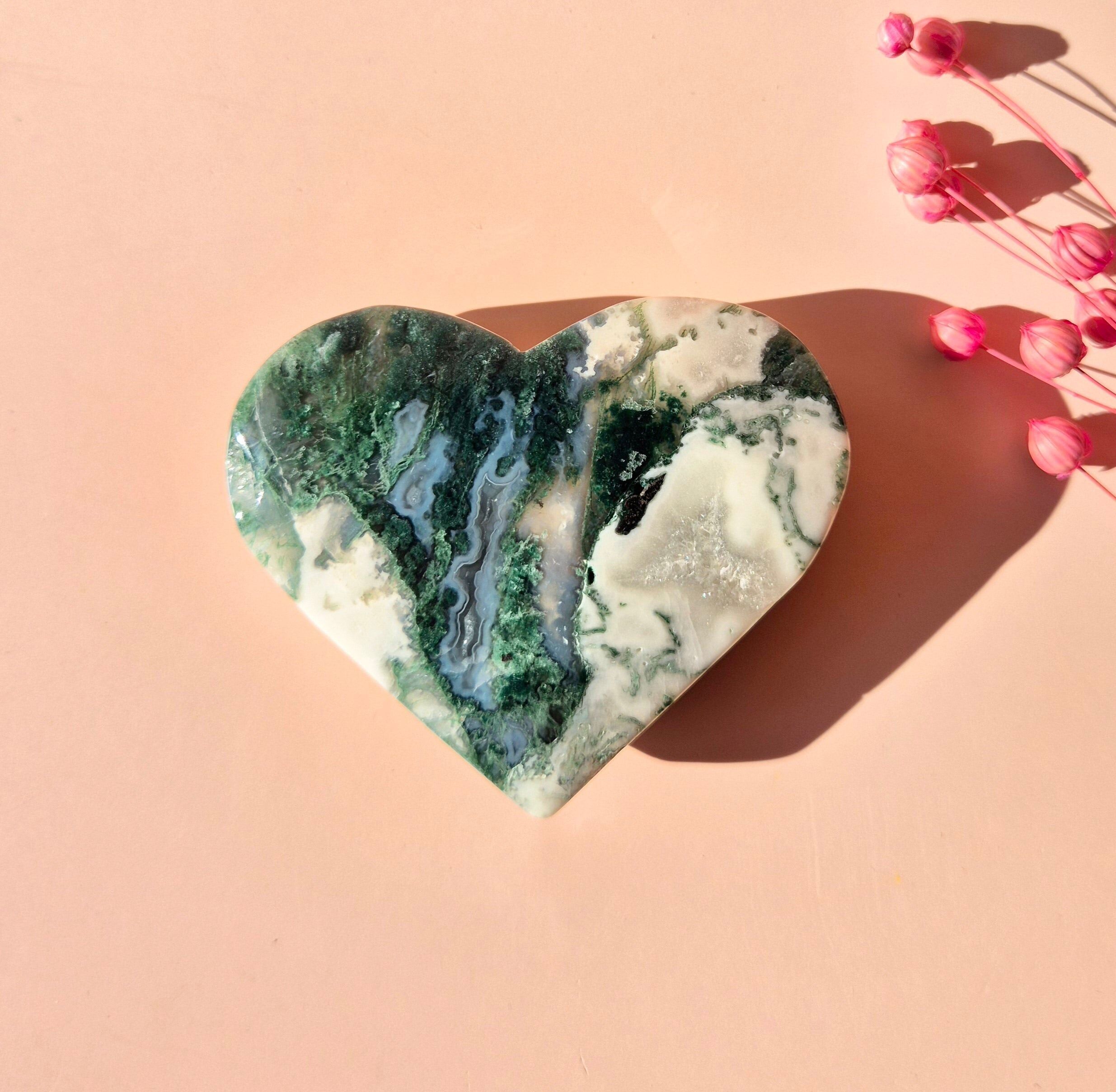 Cuore di Agata Muschiata – Pietra dell'Armonia e della Crescita