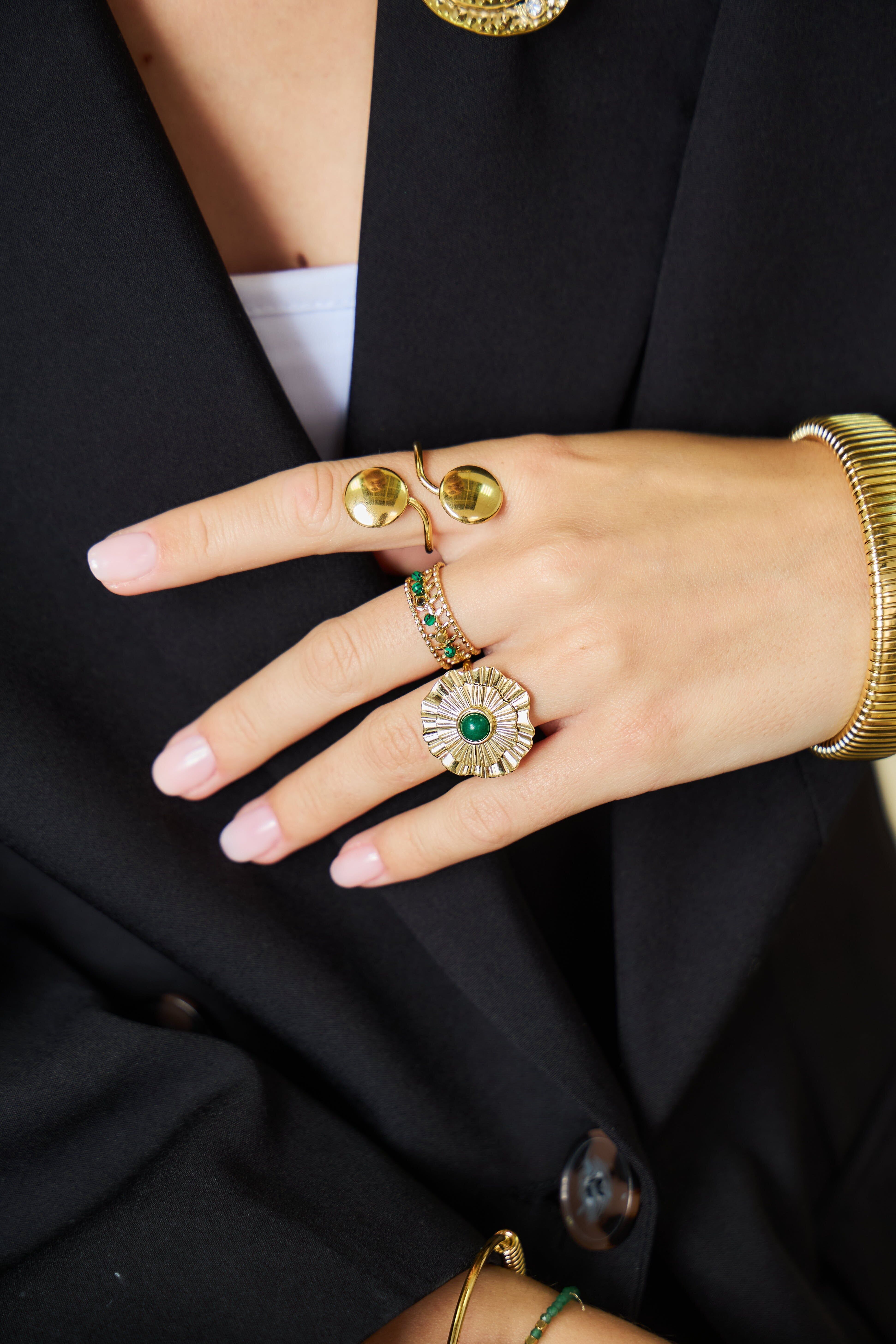 Anello D'oro A Spirale Con Due Pulsanti