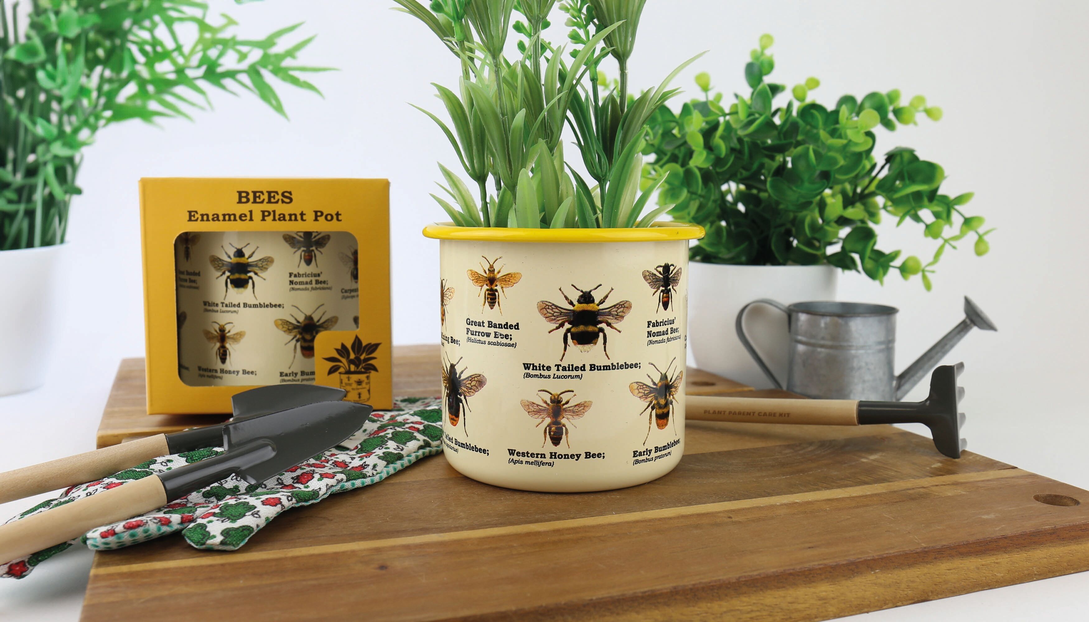 Plant pots made of enamel bees