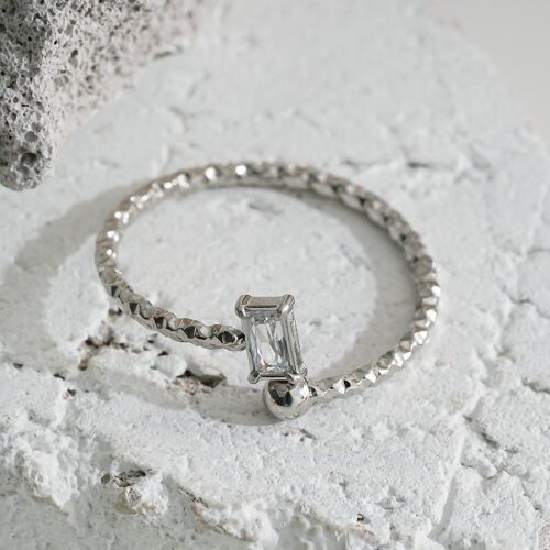 Bague Argentée Spirale Strass Rectangle Et Boule