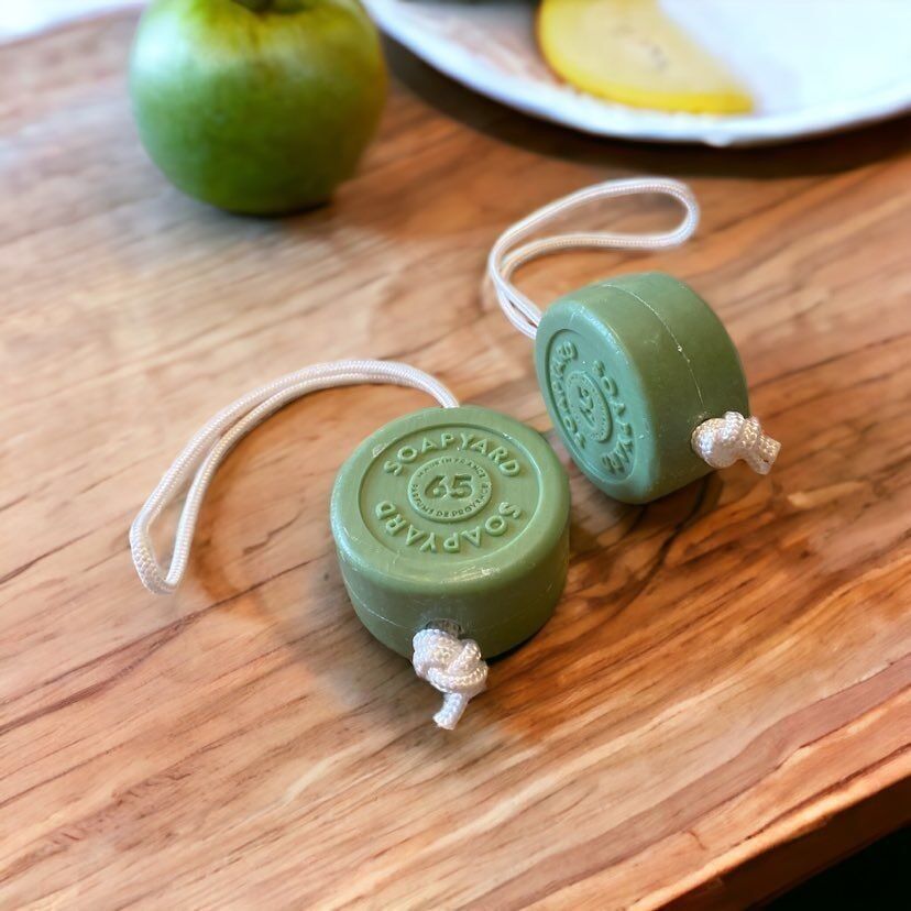 Pomme Verte Avec Corde et Boite