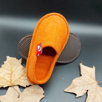 Chaussons pour enfants en laine au toucher doux, avec semelle en caoutchouc. Fabriqué à la main dans l'UE. Pieds d'Elfe Opplav. Couleur orange. 2