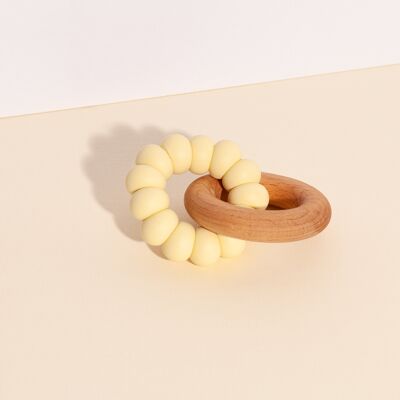 Beechwood Teether in Lemon