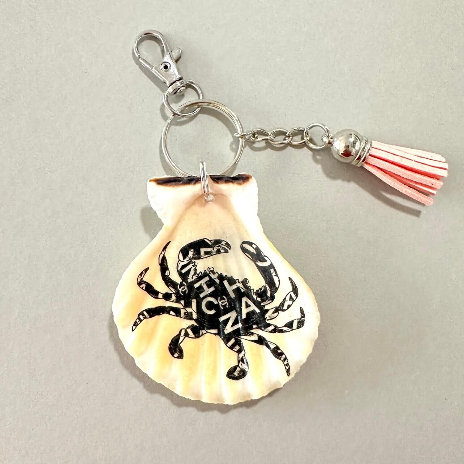 Borsa Crab 4: ciondolo conchiglia "C-Shelly Black", misura "S"