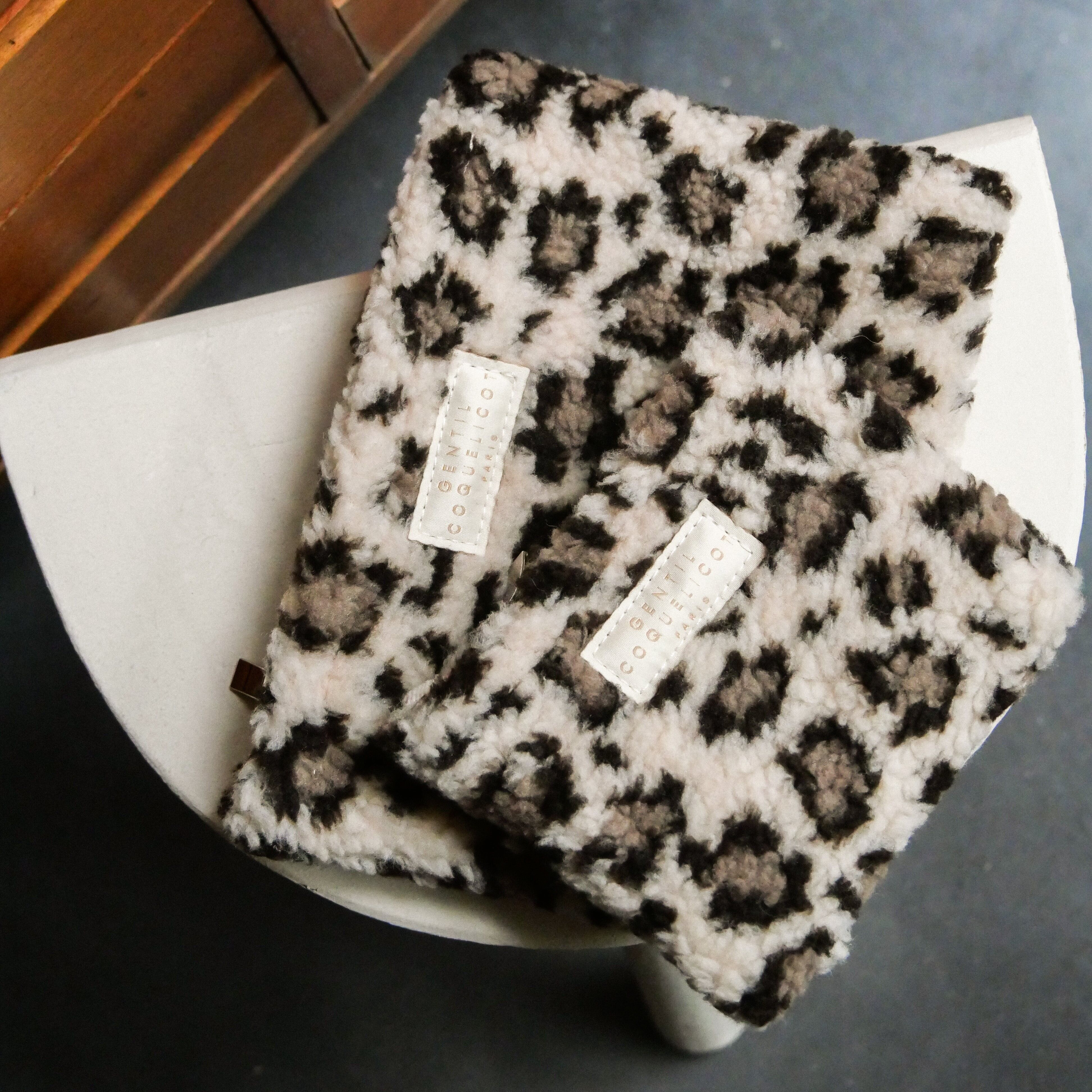 Leoparden-Sherpa-Beutel