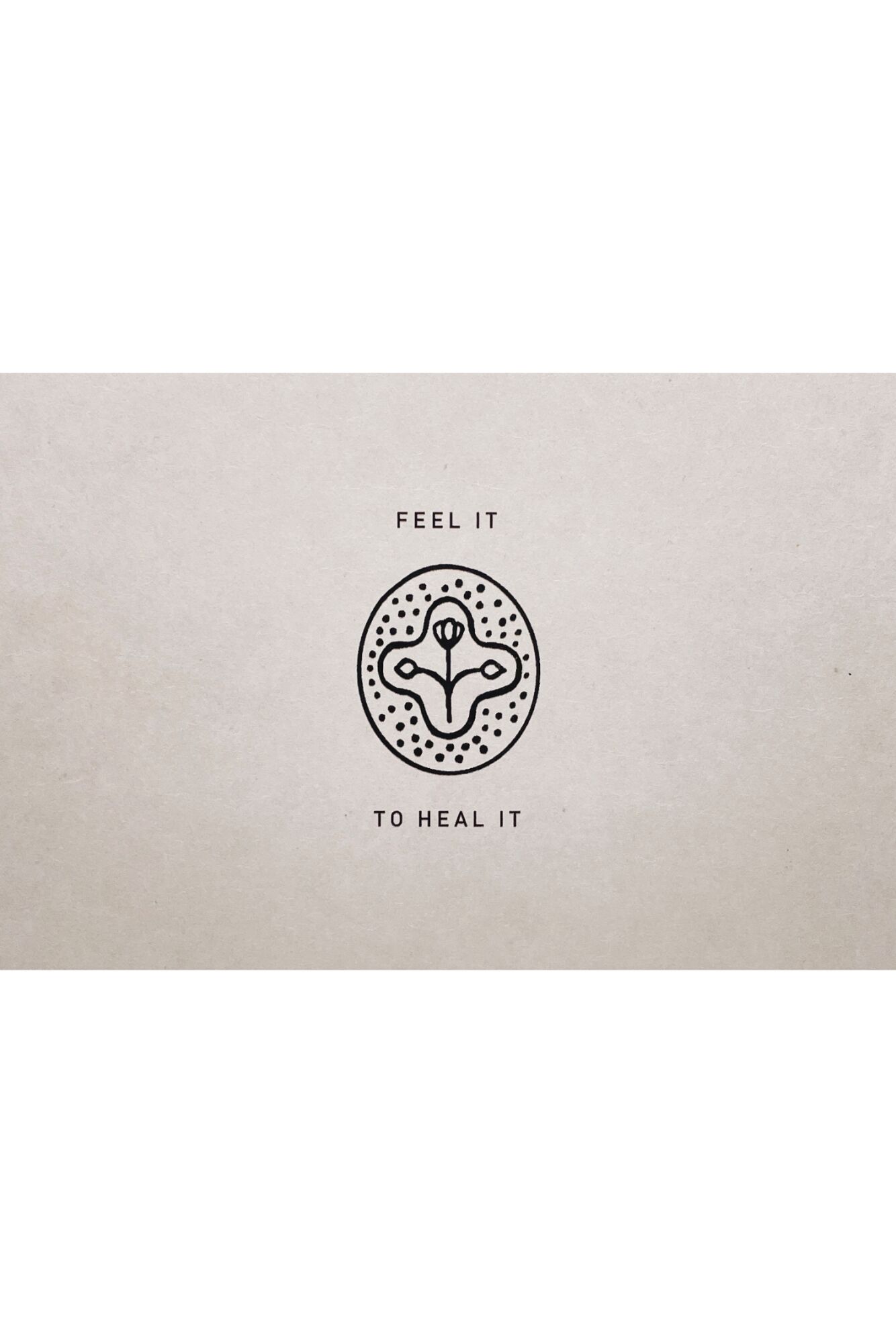 Postkarte Holzschliffpappe - FEEL IT TO HEAL IT