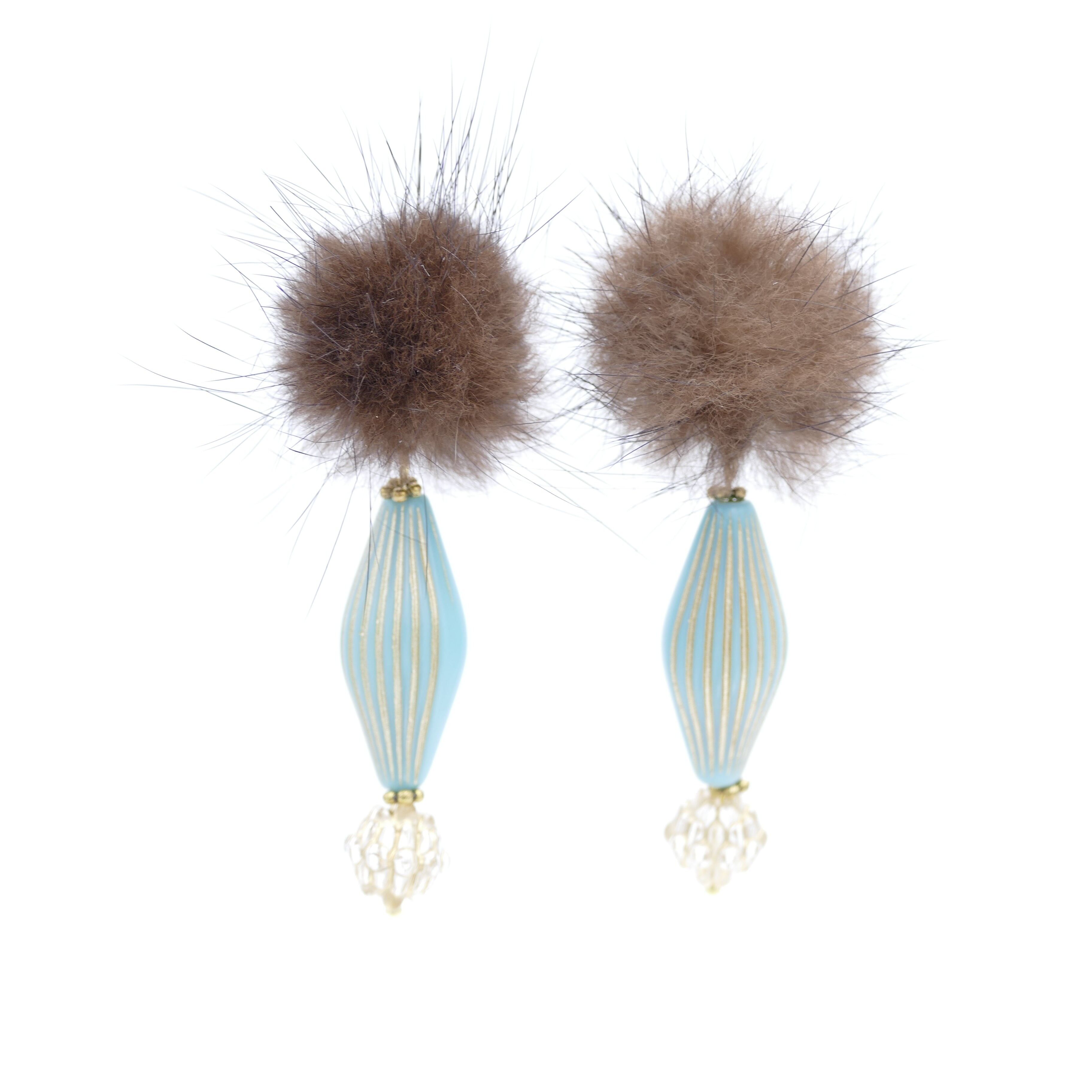 Orecchini turchesi Orecchini a clip con perla dorata