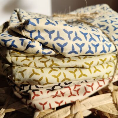 POCHETTE IN COTONE CON STAMPA A BLOCCHI COLLEZIONE DEIA