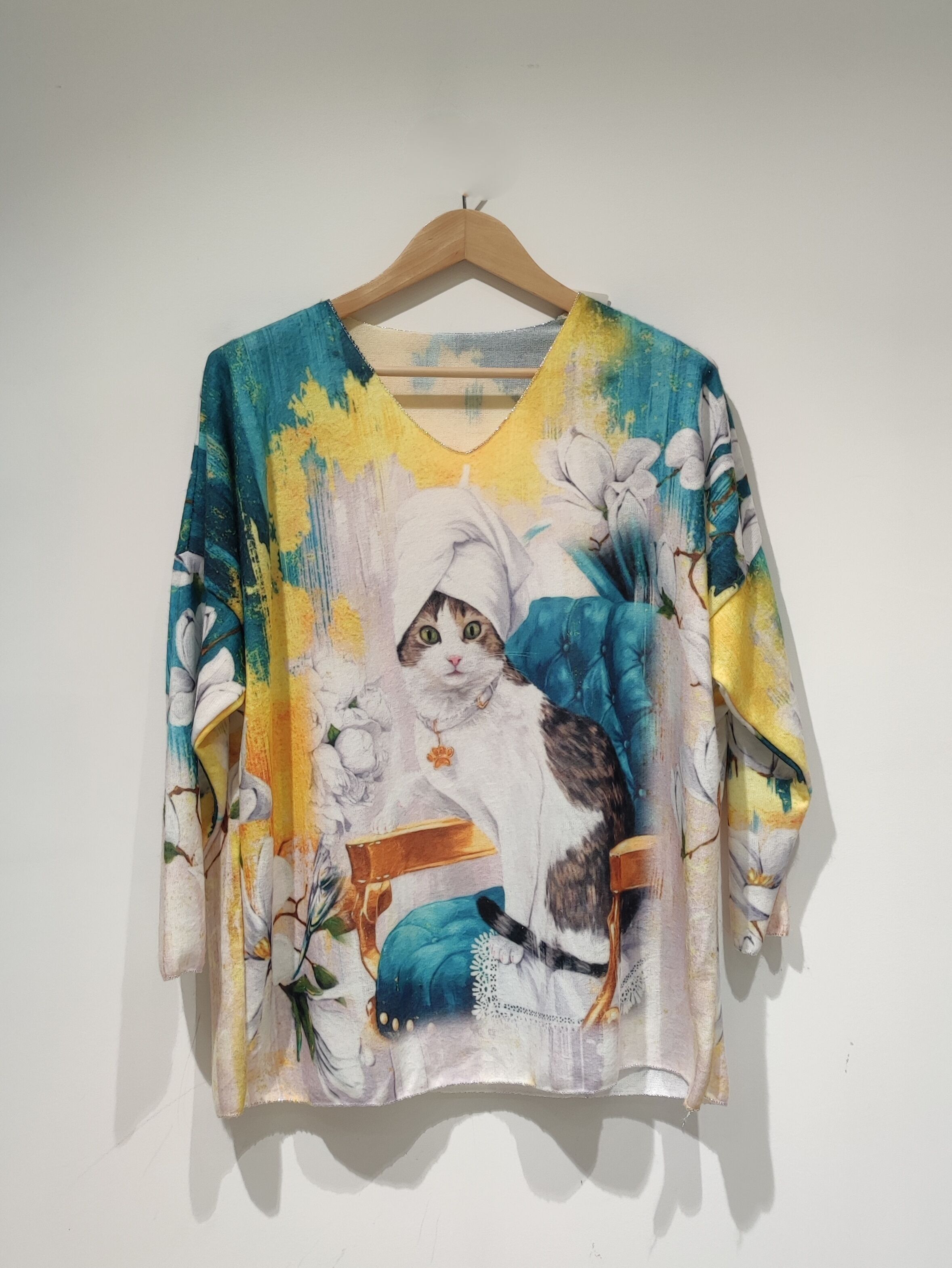 NESS ESTAMPADO SS25 GATO