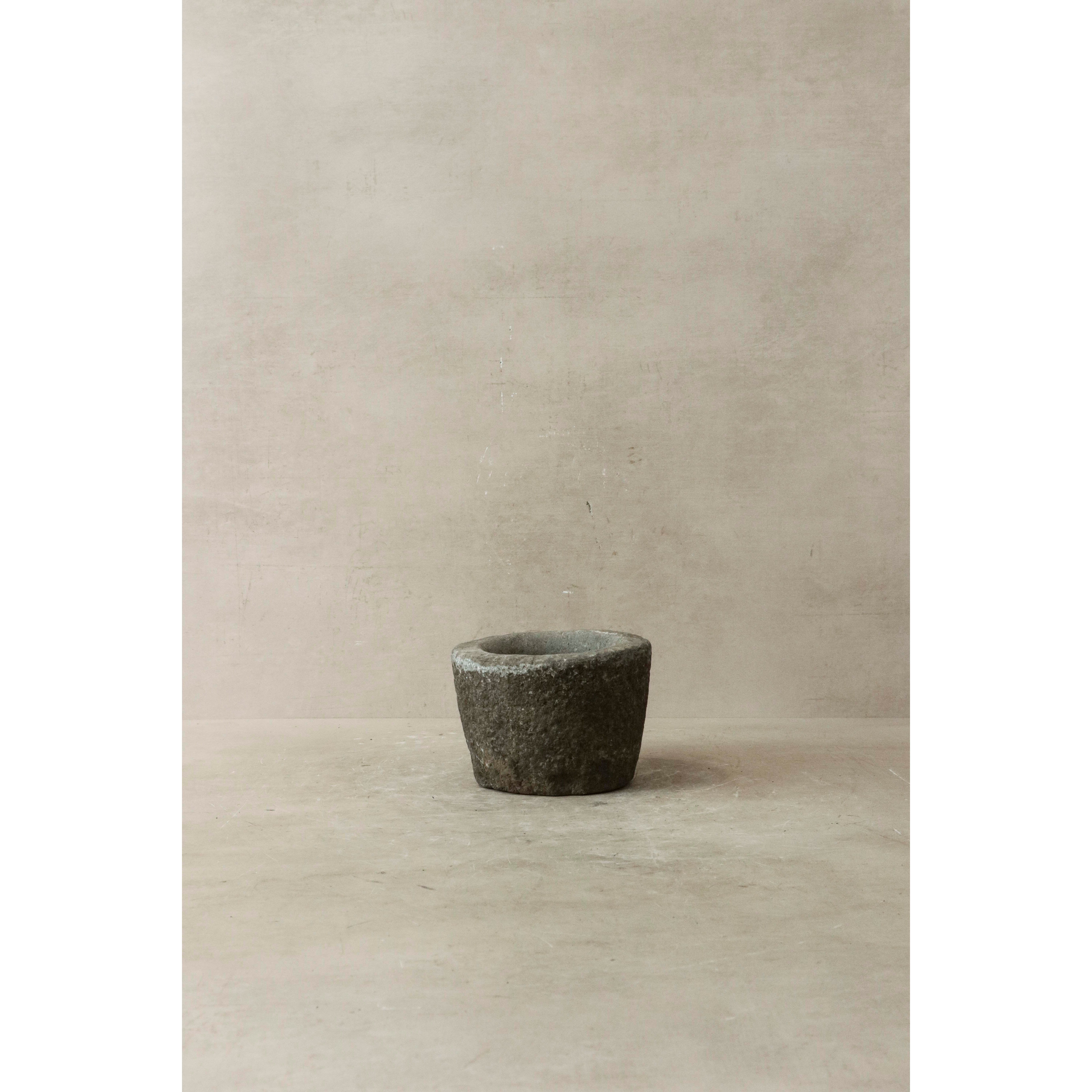 Alter Steinmörser Nr.1 - 24