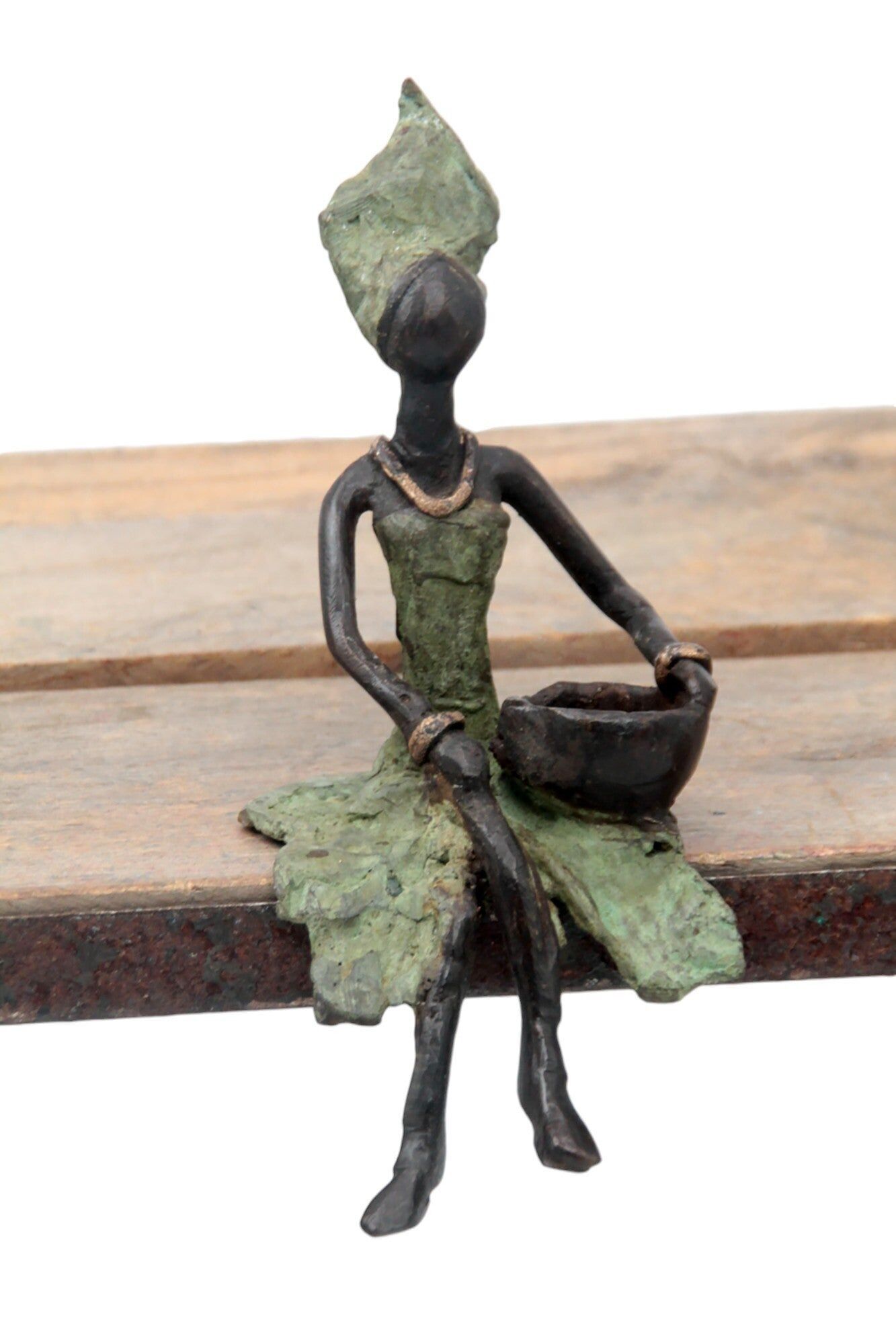 Seated bronze 15 cm green n°8